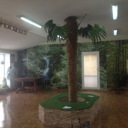 Tennis House Hotel Krasilovka Zewnętrze zdjęcie